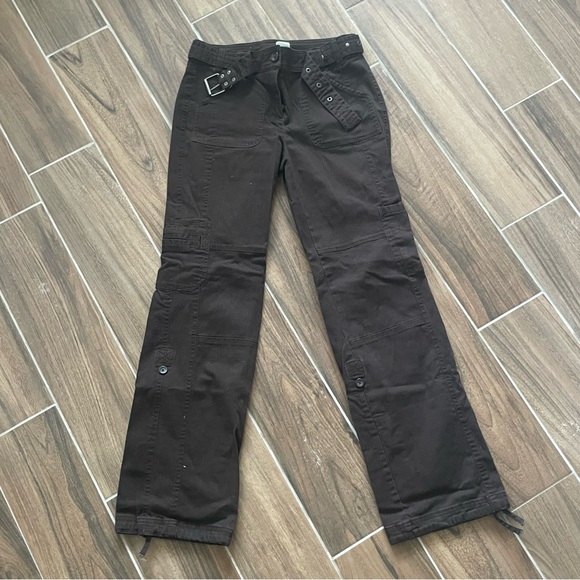 Brown Cargo Pants thrifted in Europe - Picture 4 of 4